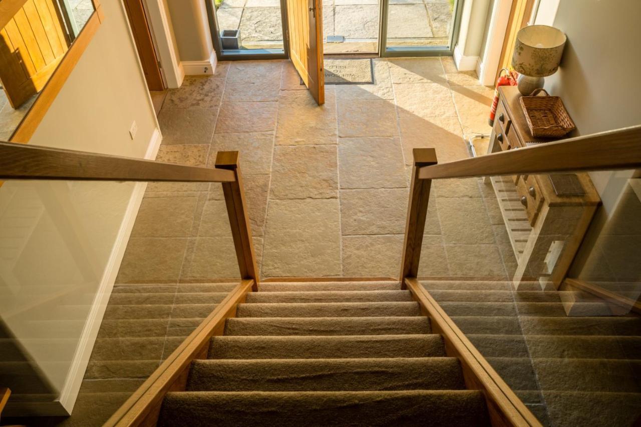Keld Barn, Low Ploughlands Holiday Lets Kirkby Stephen Luaran gambar