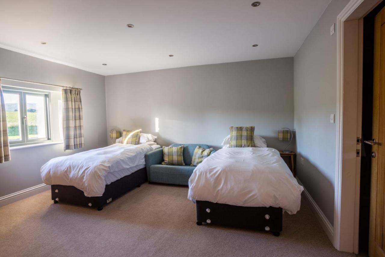 Keld Barn, Low Ploughlands Holiday Lets Kirkby Stephen Luaran gambar