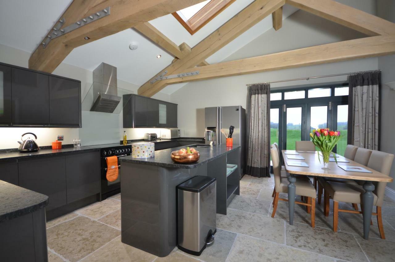 Keld Barn, Low Ploughlands Holiday Lets Kirkby Stephen Luaran gambar