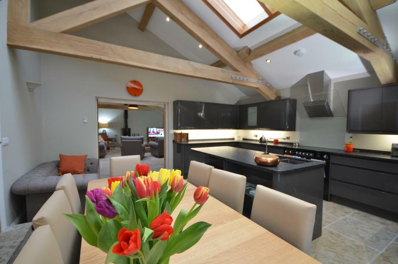 Keld Barn, Low Ploughlands Holiday Lets Kirkby Stephen Luaran gambar
